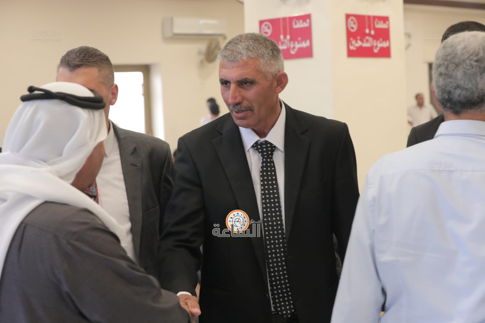 Madar Al-Saa Images 0.7237692067588238