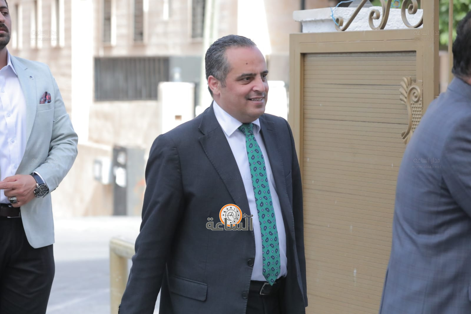 Madar Al-Saa Images 0.4054514718444804