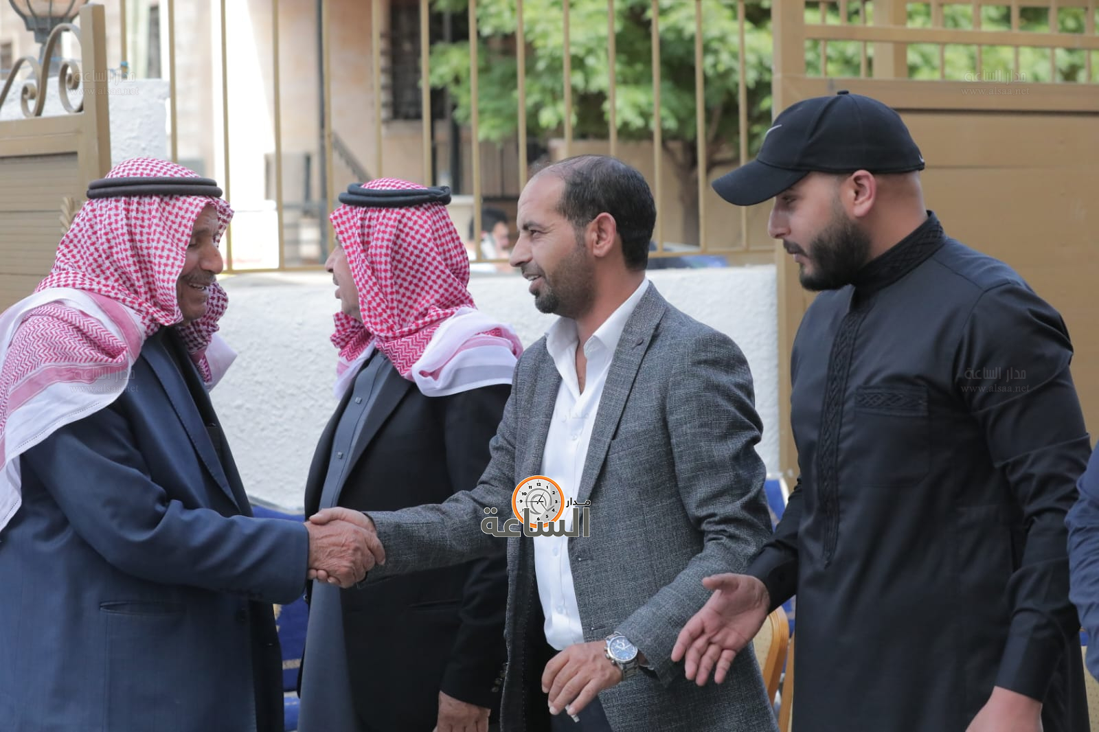 Madar Al-Saa Images 0.565186922225494