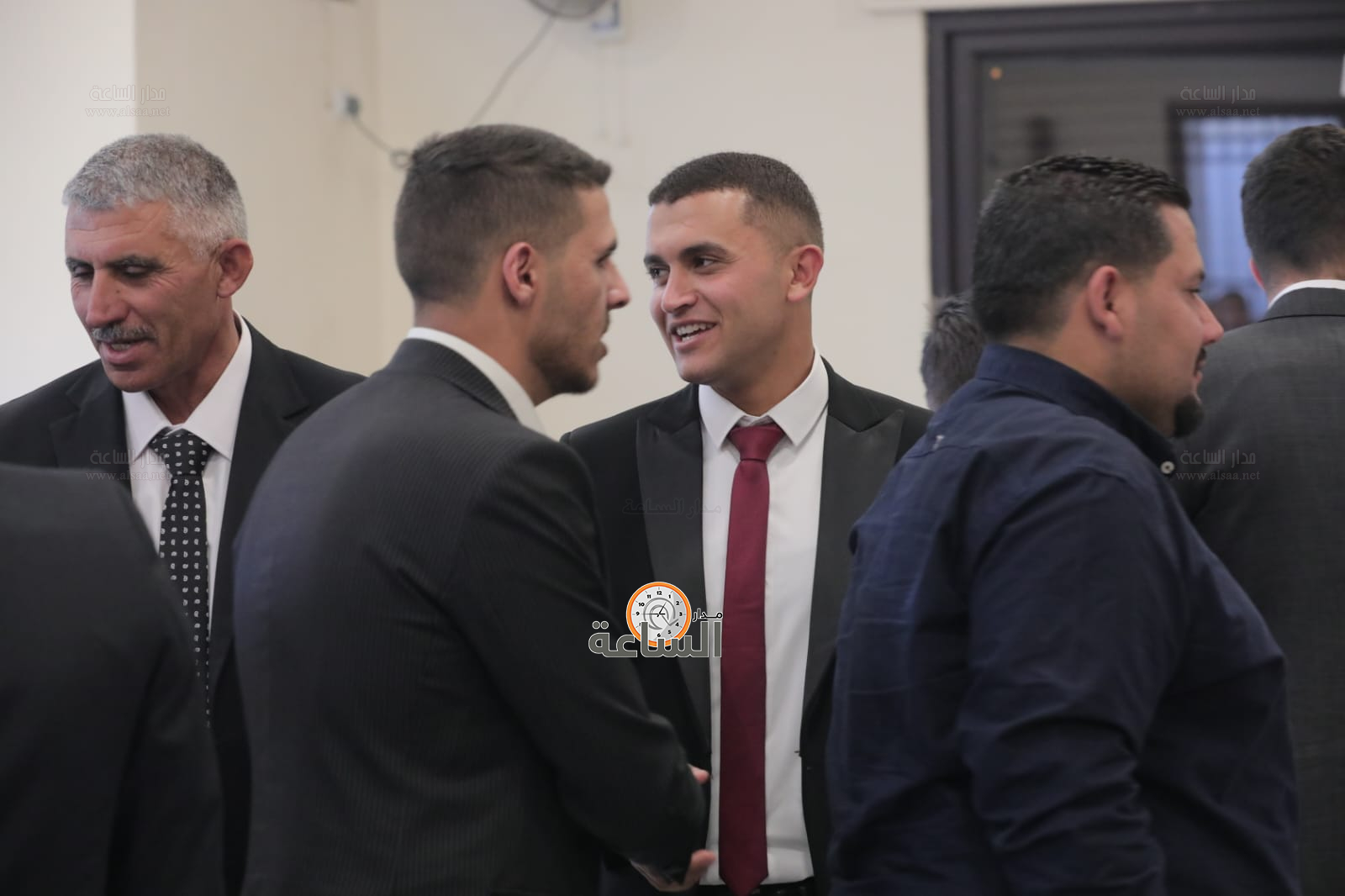 Madar Al-Saa Images 0.16518358829489088