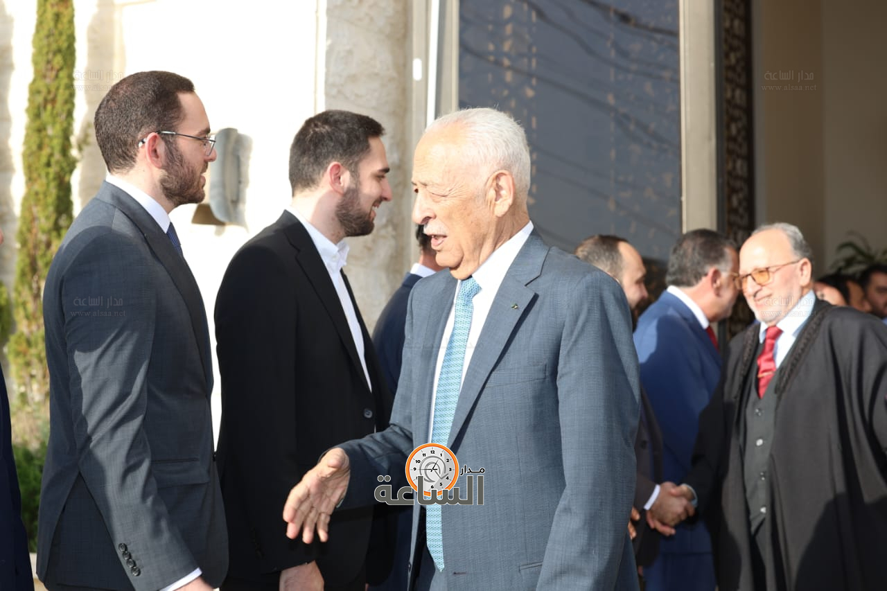 Madar Al-Saa Images 0.02318909598311092