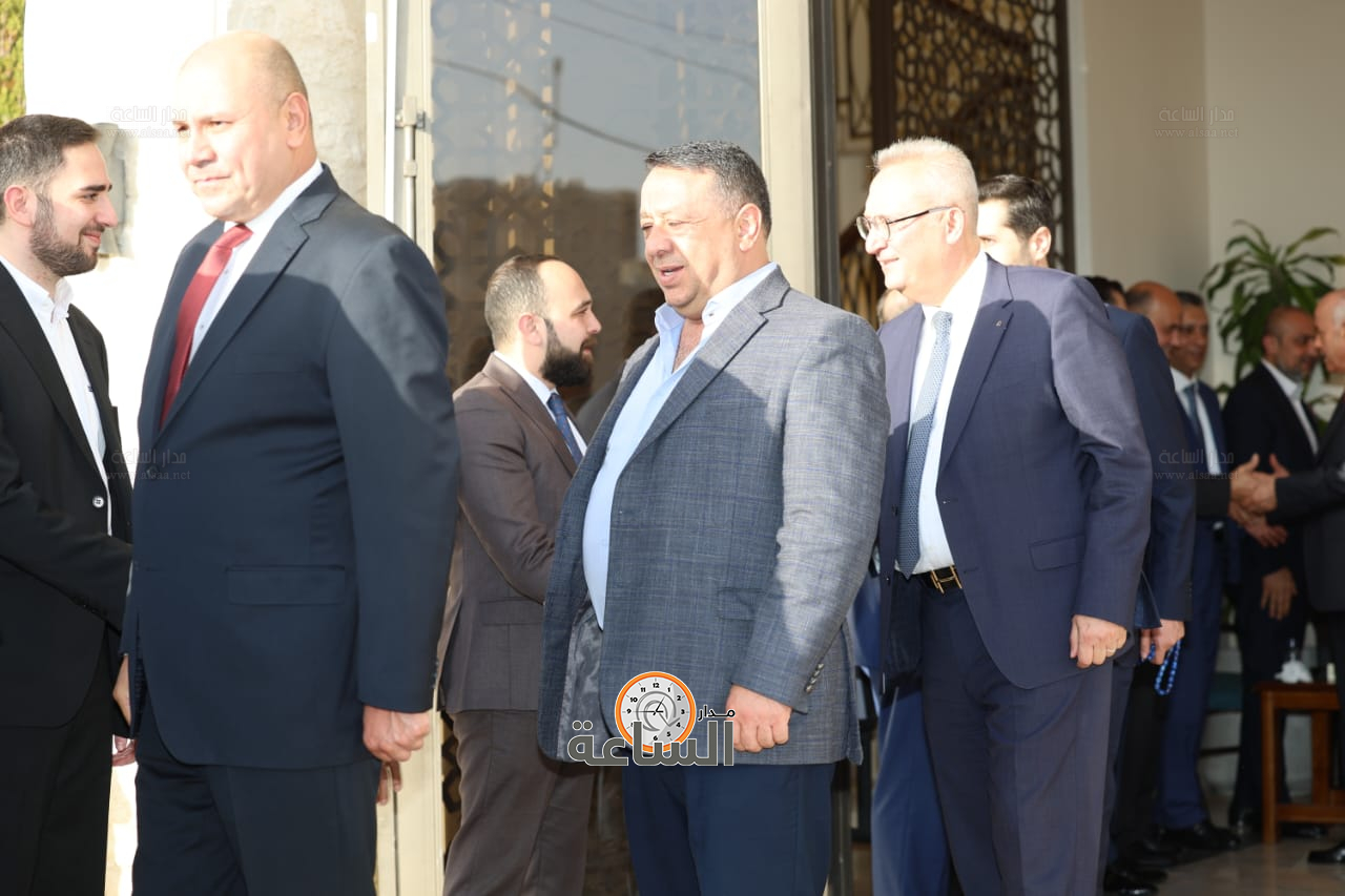 Madar Al-Saa Images 0.5911114160126903