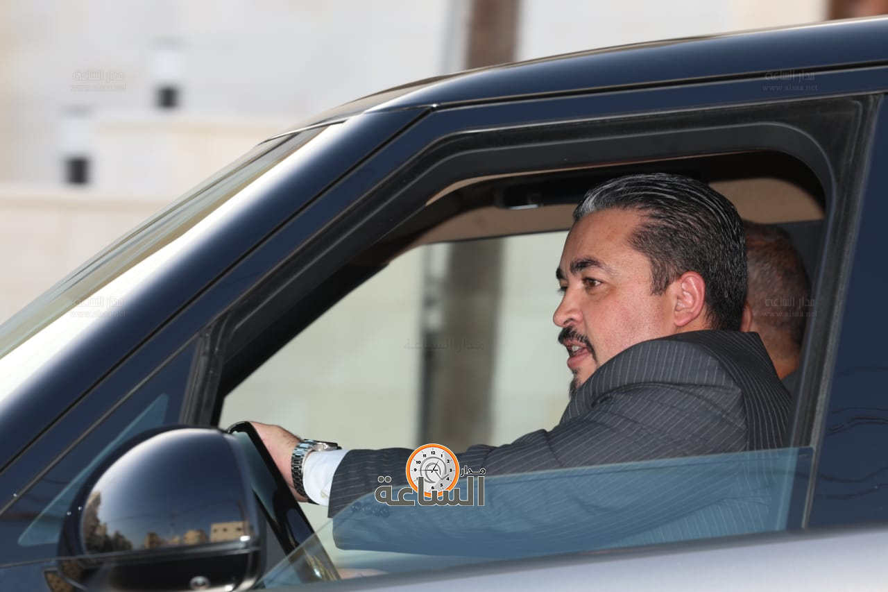 Madar Al-Saa Images 0.8080901756593729