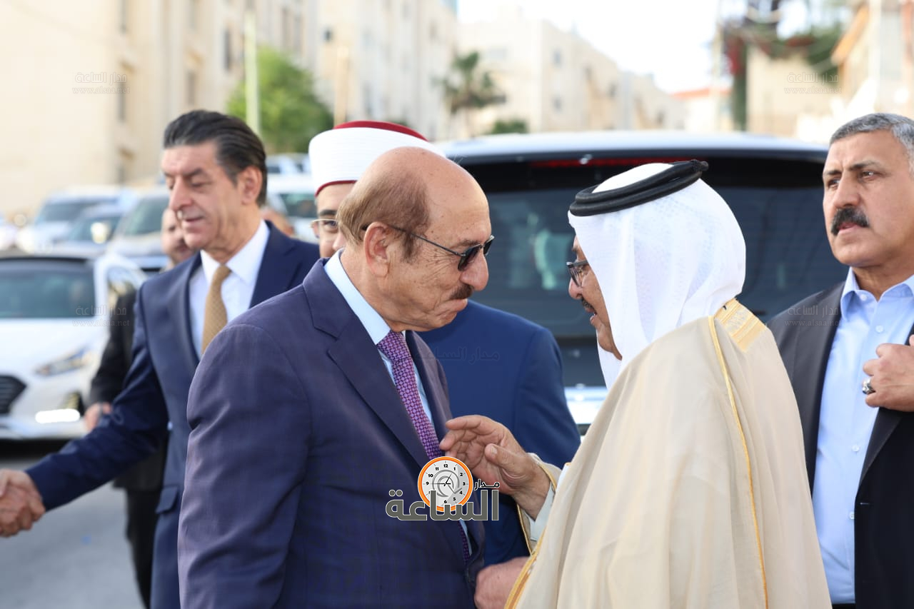 Madar Al-Saa Images 0.5974589072749507