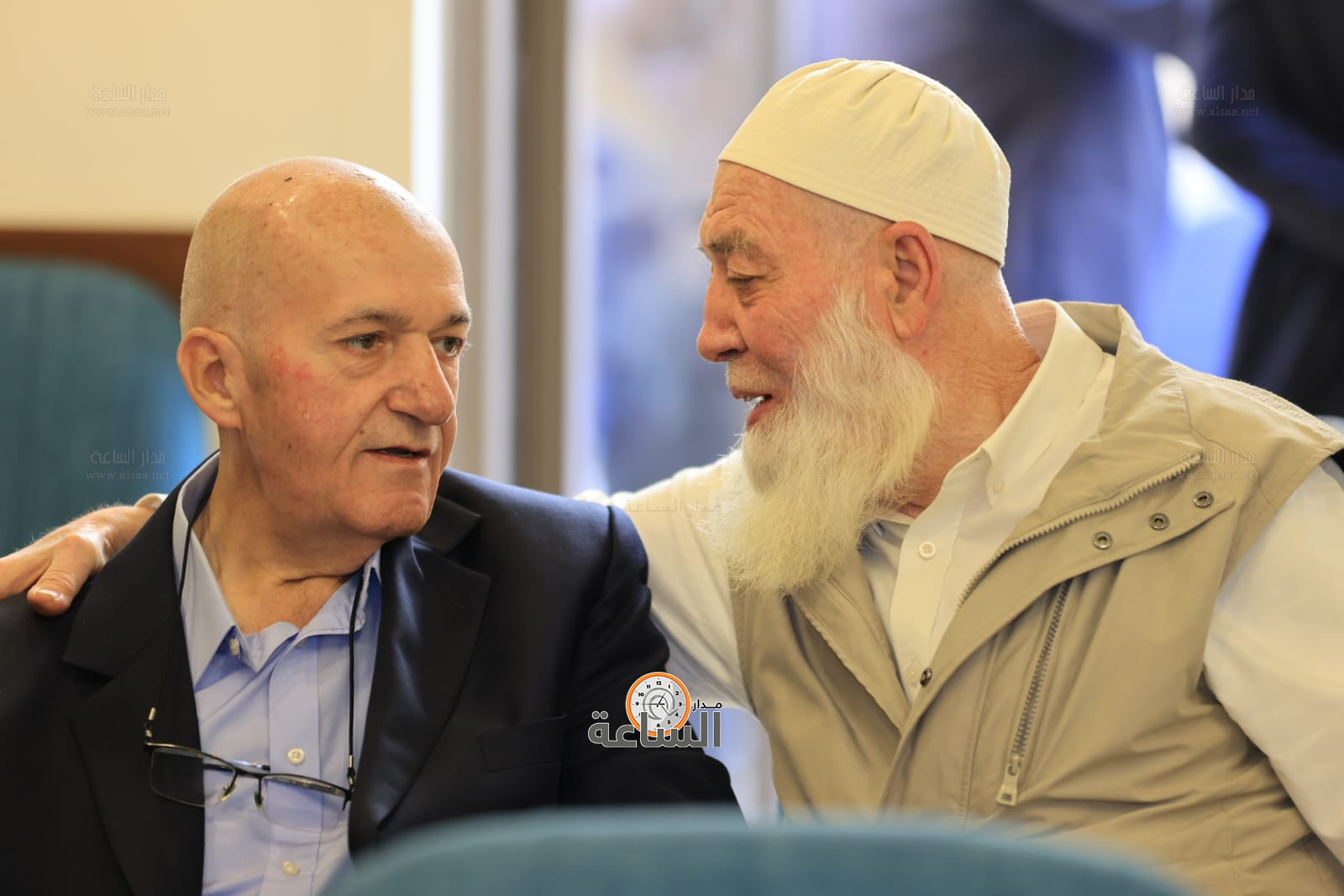 Madar Al-Saa Images 0.4650798760795918