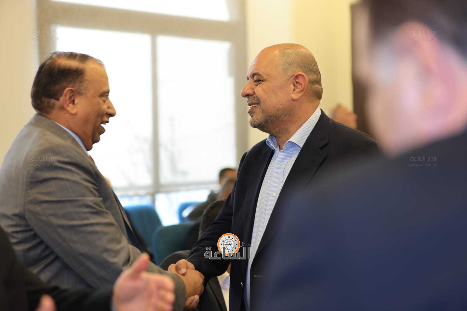 Madar Al-Saa Images 0.24951803098425196