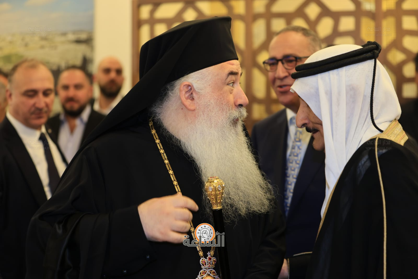 Madar Al-Saa Images 0.42175799569914174