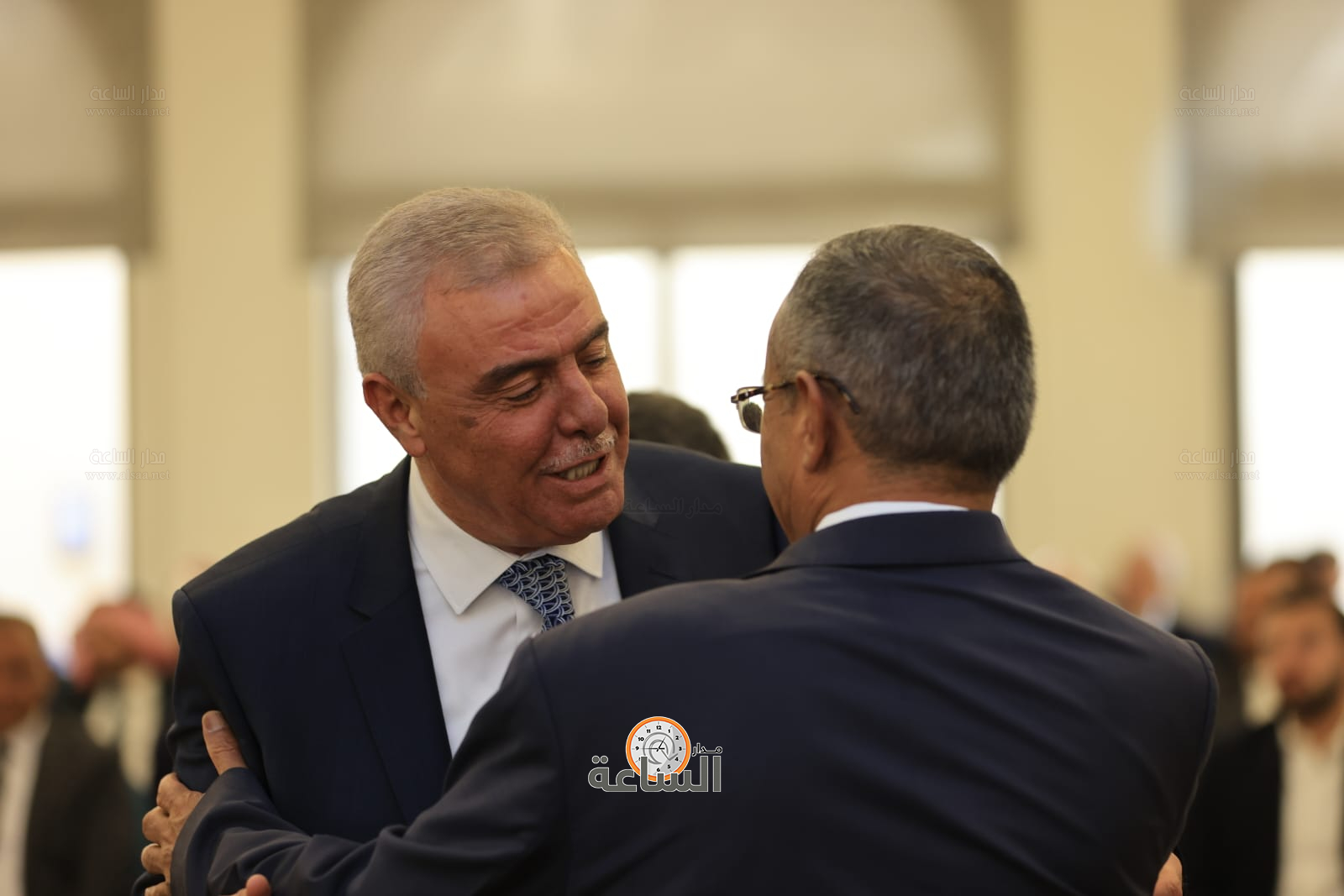 Madar Al-Saa Images 0.8259363665217064