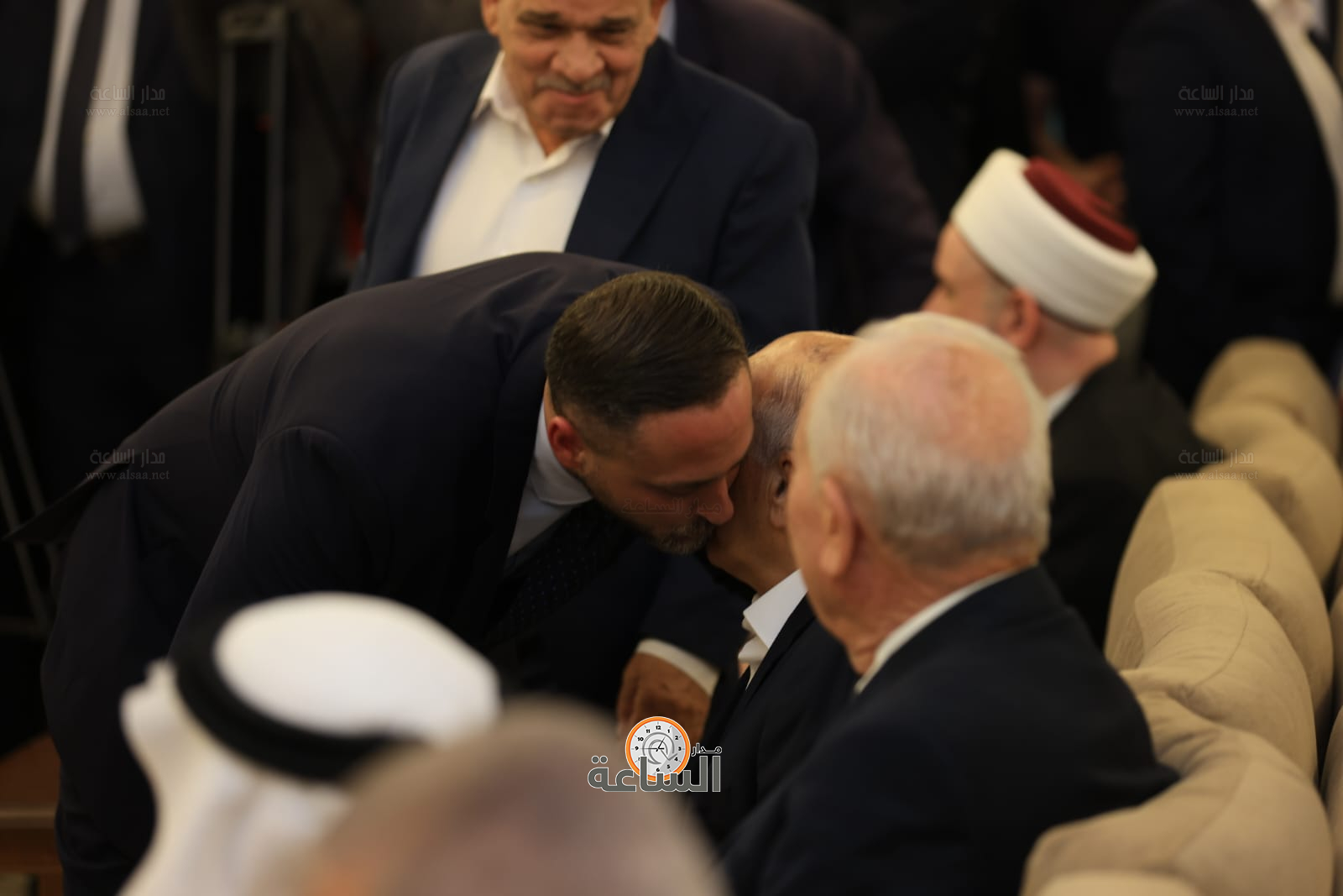 Madar Al-Saa Images 0.988117223567402