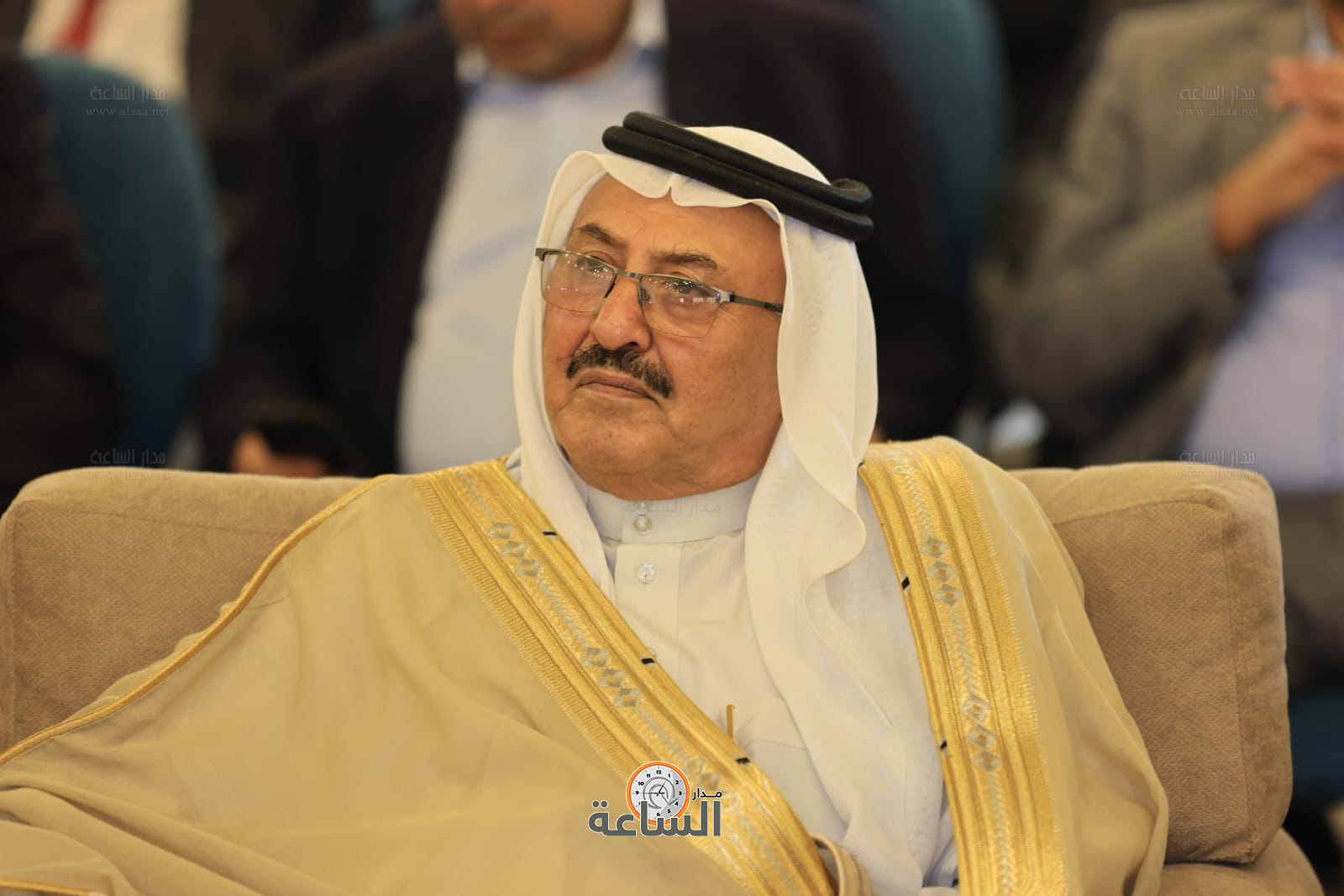 Madar Al-Saa Images 0.4270128187546769