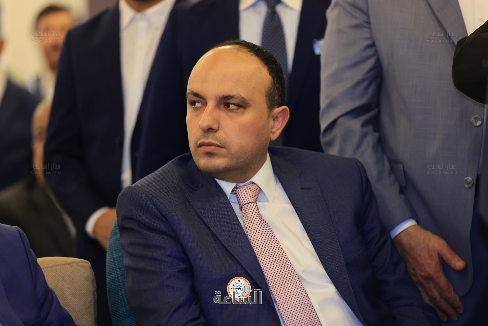 Madar Al-Saa Images 0.12537878857726004