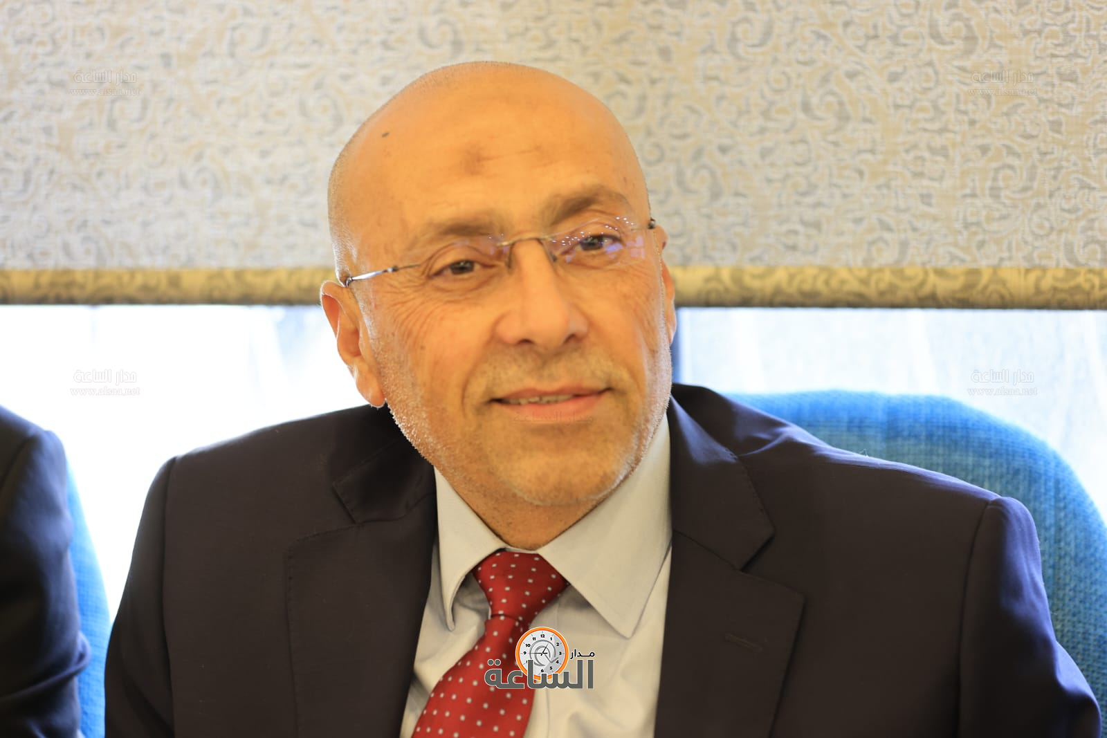 Madar Al-Saa Images 0.07219317318000396