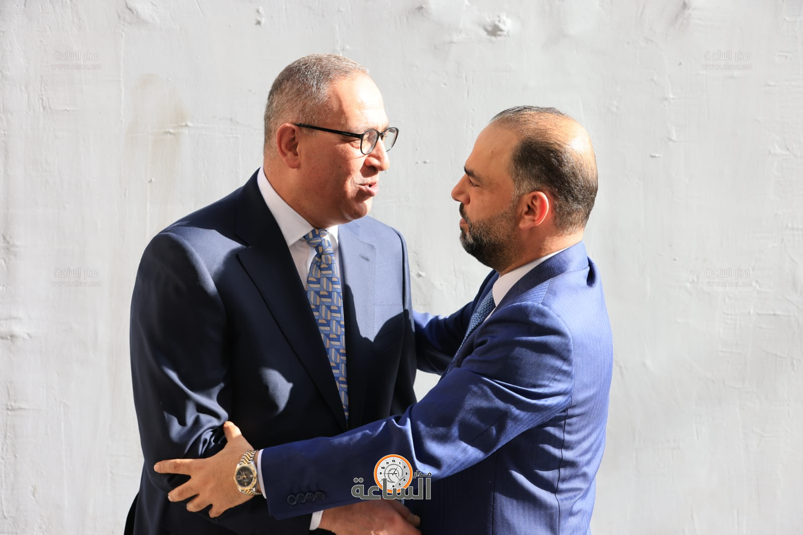 Madar Al-Saa Images 0.14200739141982854