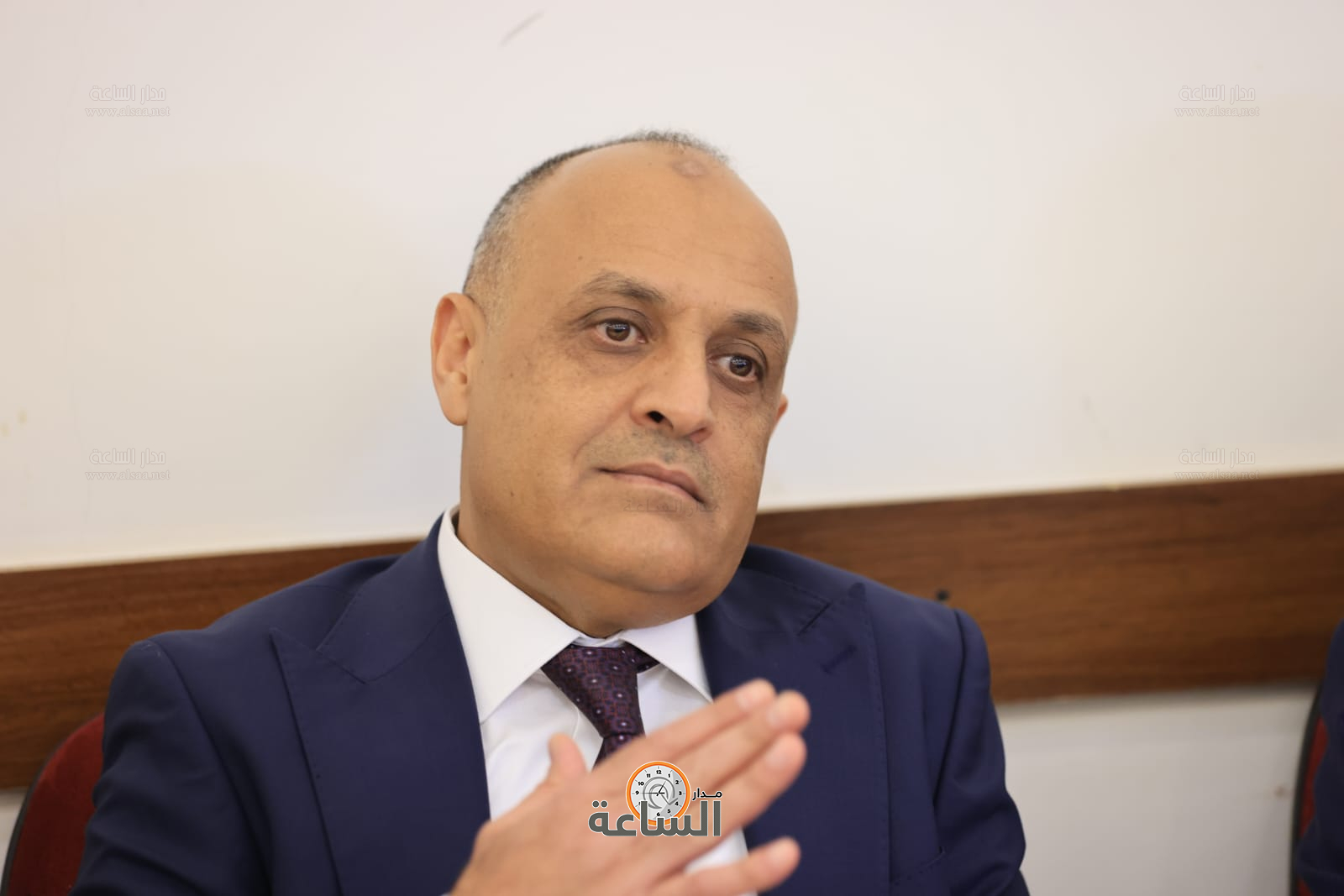 Madar Al-Saa Images 0.5432657241036878