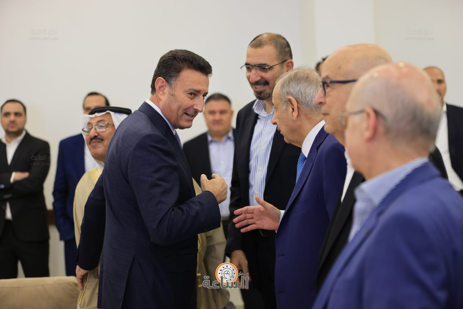 Madar Al-Saa Images 0.2494787674534258