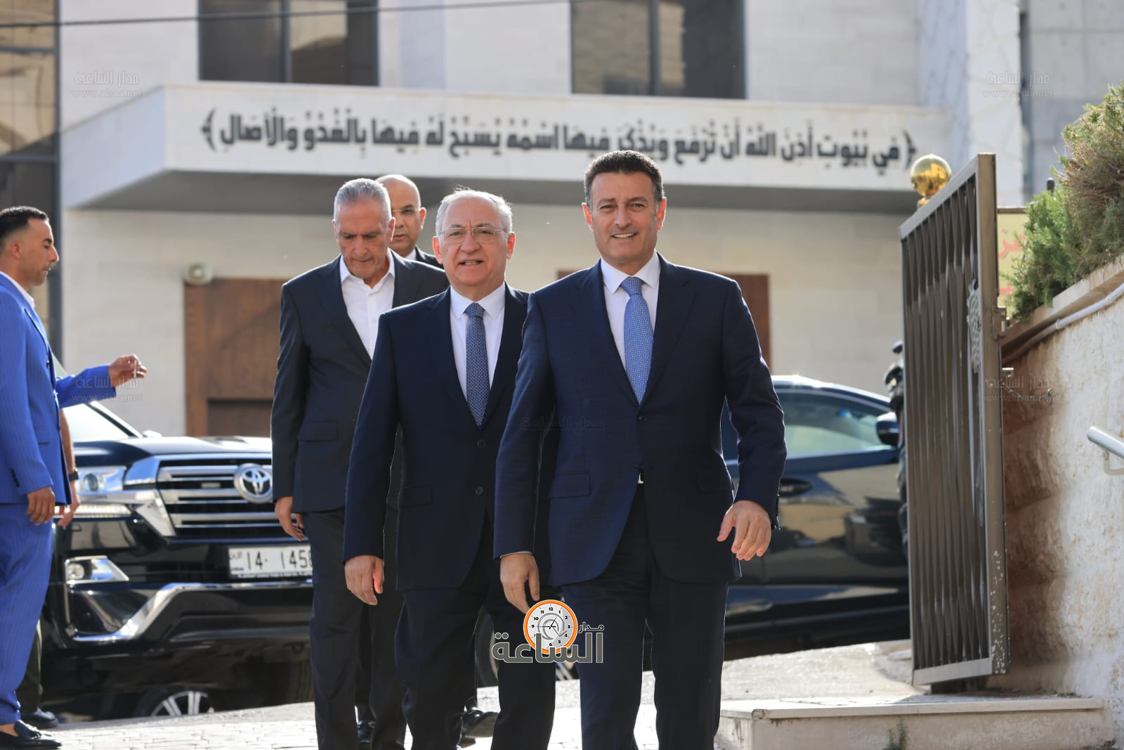 Madar Al-Saa Images 0.011737145140651939