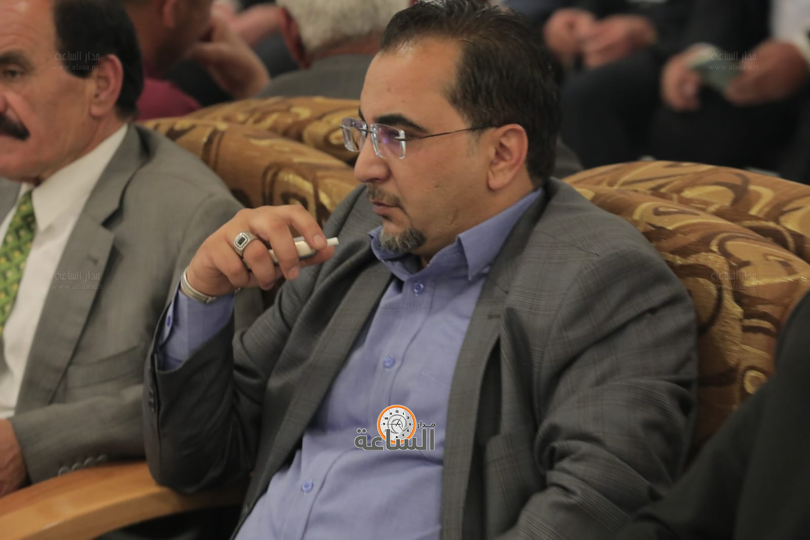 Madar Al-Saa Images 0.5154391289322472