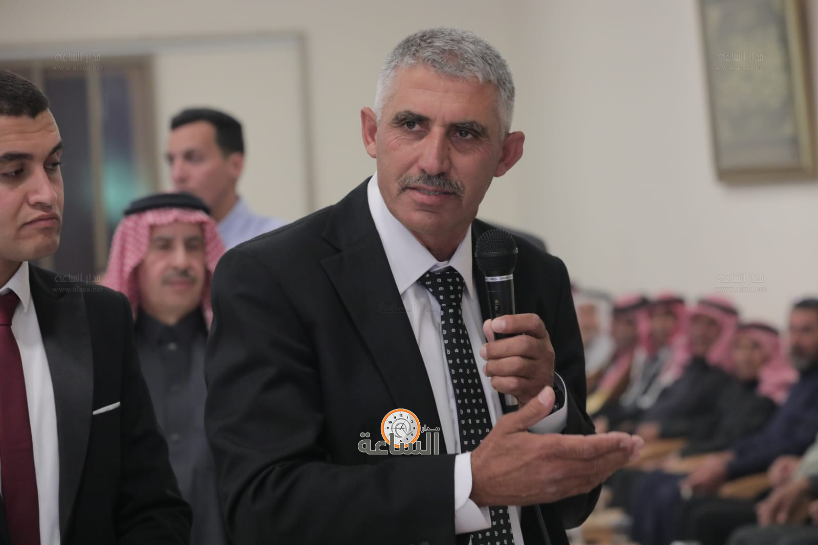 Madar Al-Saa Images 0.4057517221461101