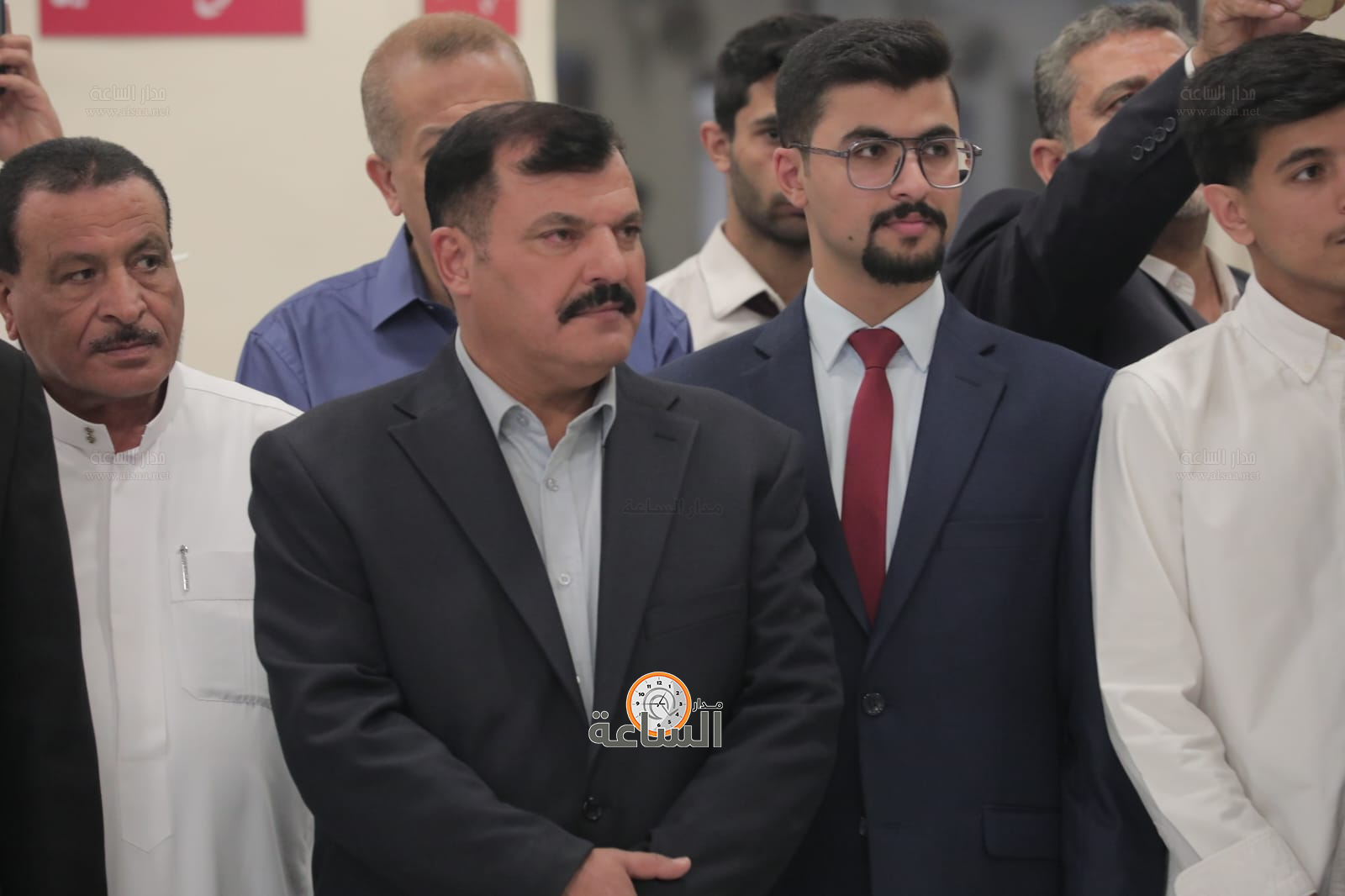 Madar Al-Saa Images 0.043402940641518395