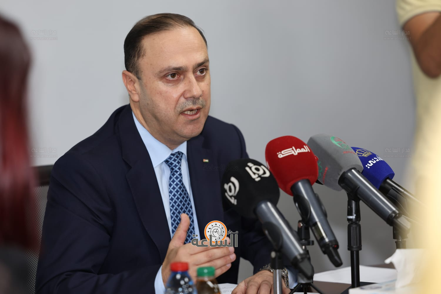 Madar Al-Saa Images 0.9886977802833701