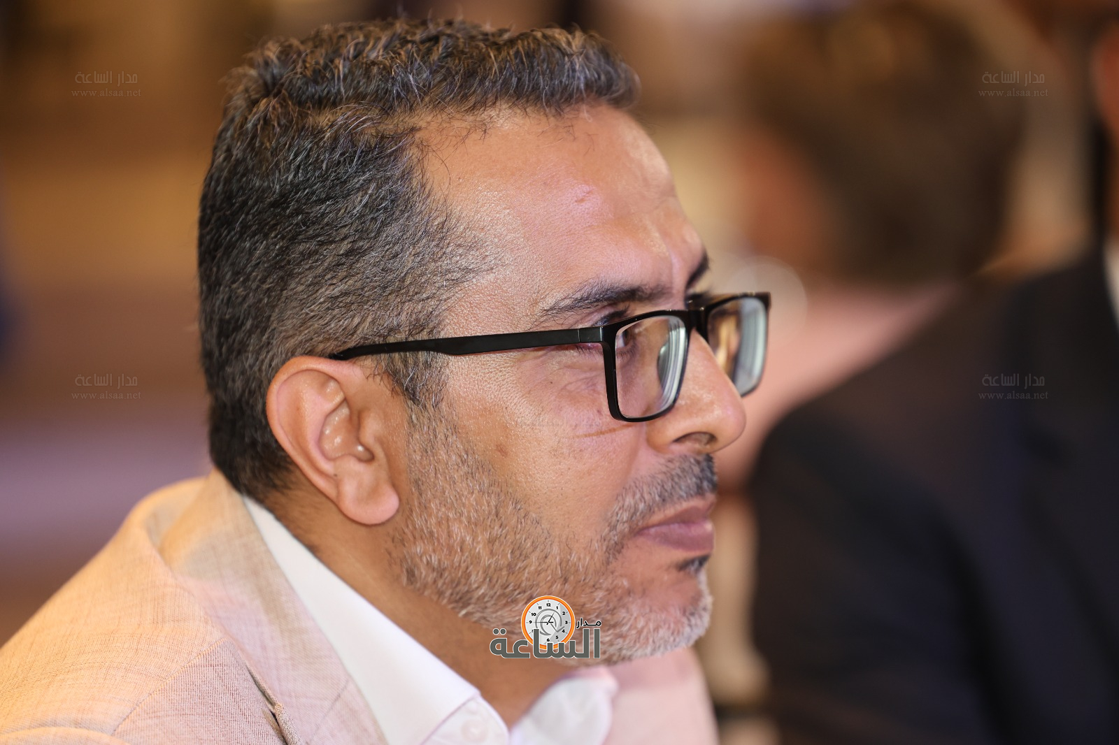 Madar Al-Saa Images 0.5568580561904053