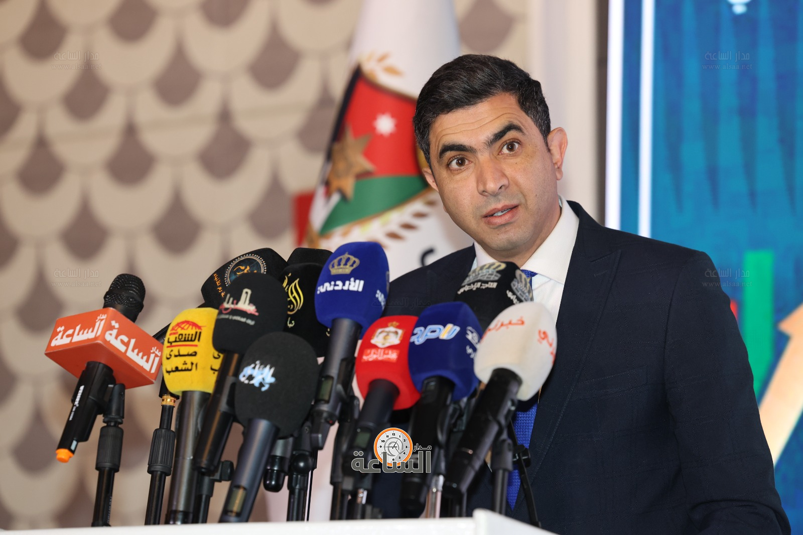 Madar Al-Saa Images 0.6700615429549638