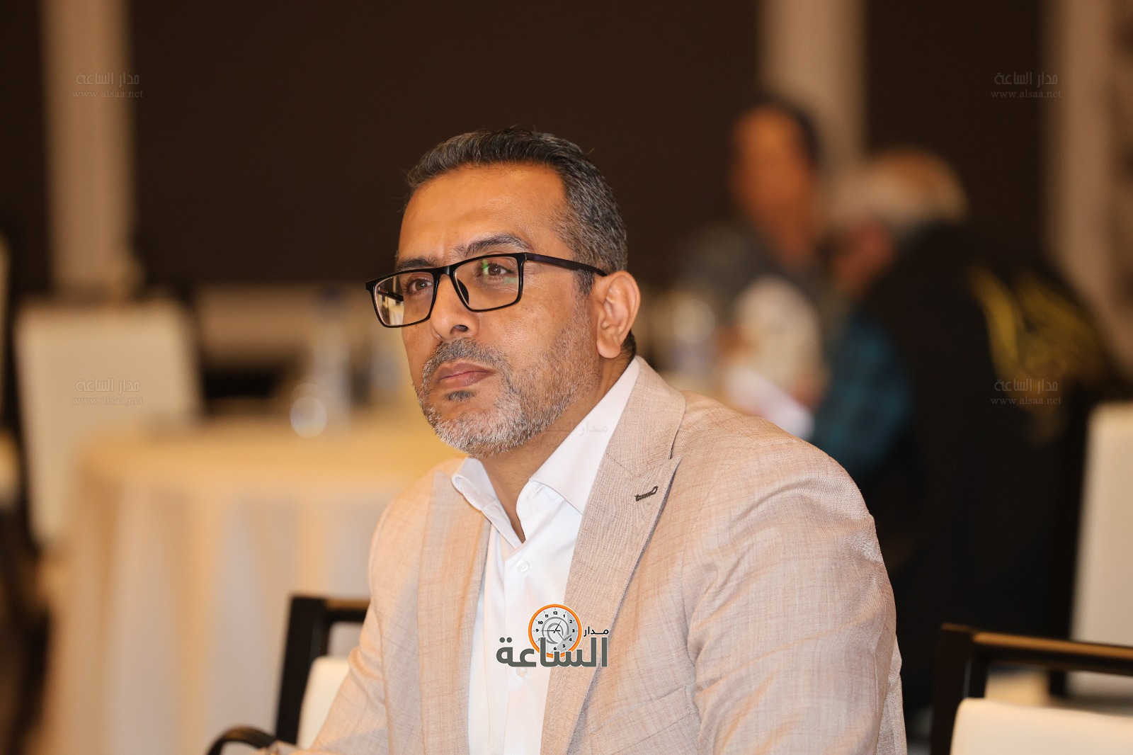 Madar Al-Saa Images 0.8220322376637463