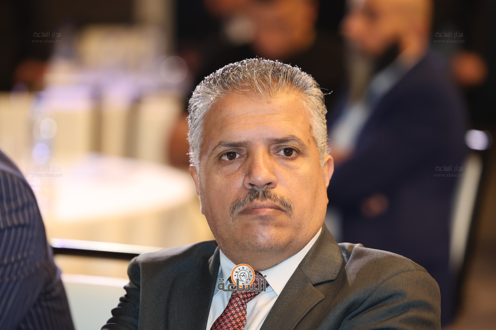 Madar Al-Saa Images 0.906665611386215