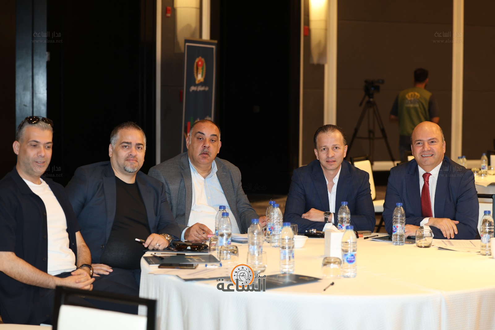 Madar Al-Saa Images 0.9159401907332244