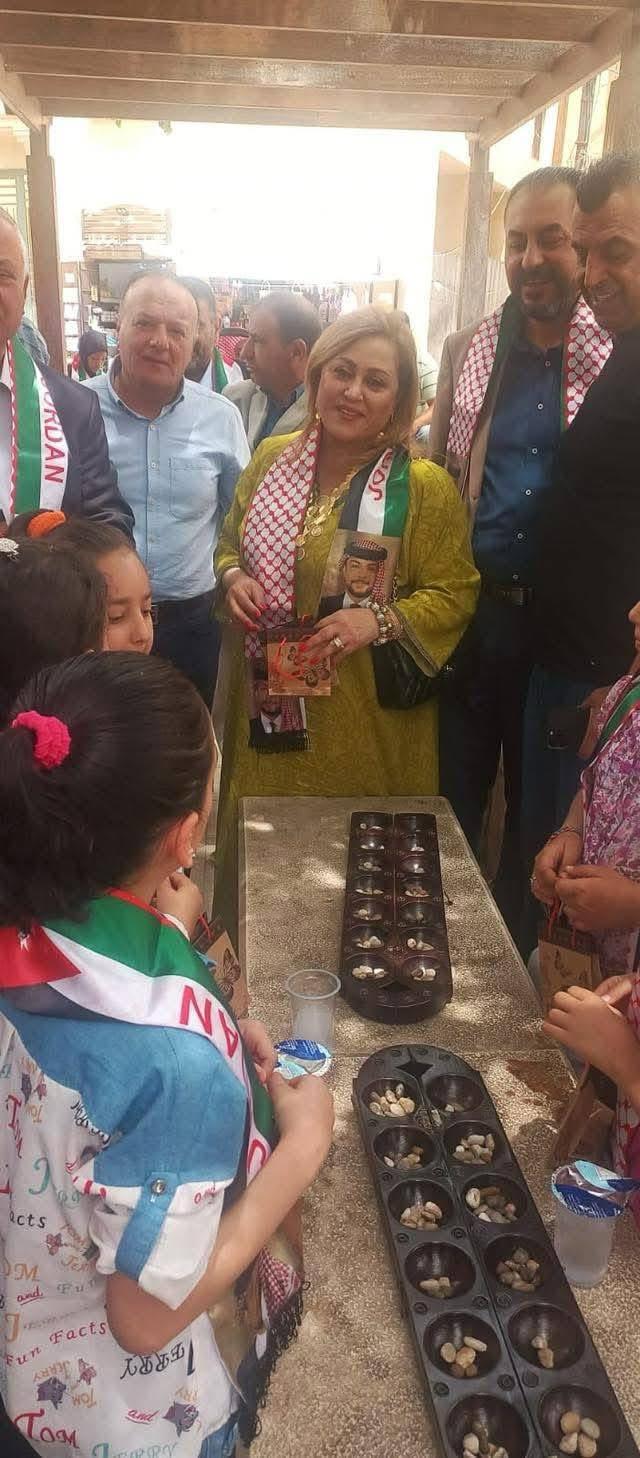 Madar Al-Saa Images 0.5424749531593193