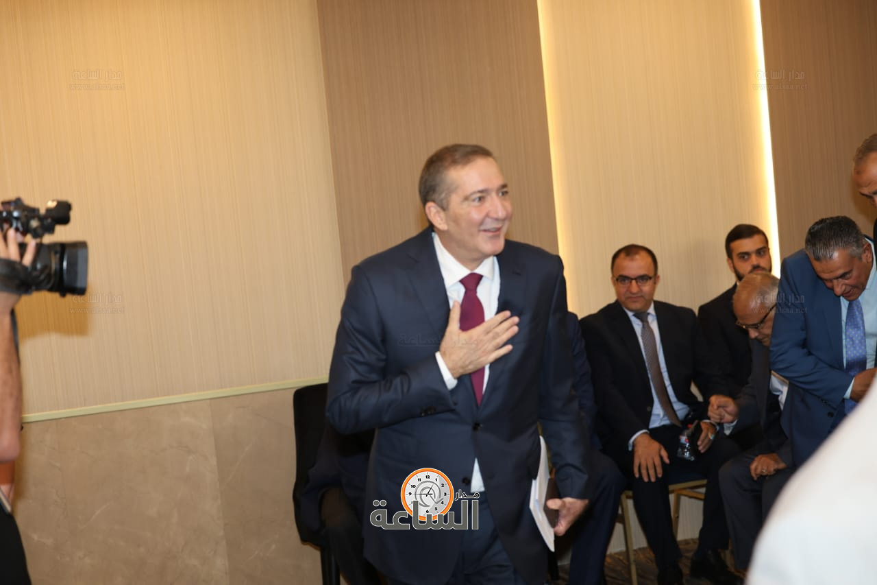 Madar Al-Saa Images 0.6411537955479654