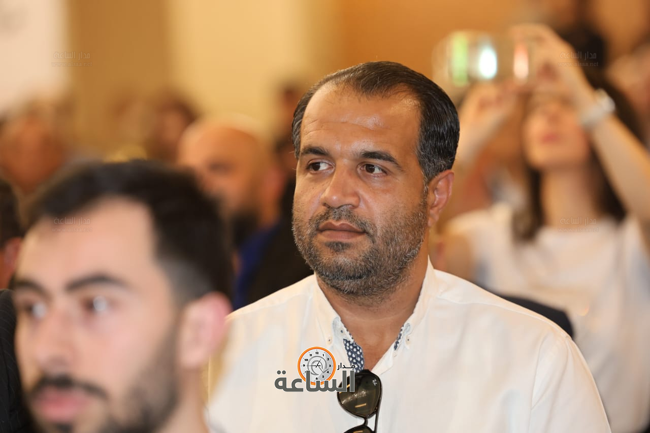 Madar Al-Saa Images 0.07728247176539826