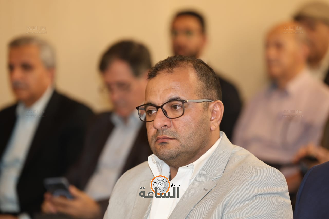 Madar Al-Saa Images 0.89315986665894