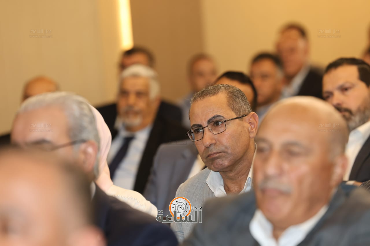 Madar Al-Saa Images 0.05761033492327017