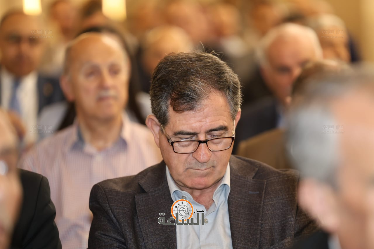 Madar Al-Saa Images 0.818615078727574