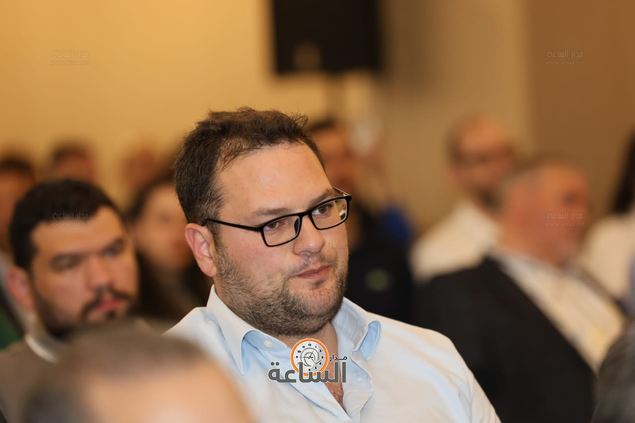 Madar Al-Saa Images 0.3970386415752989