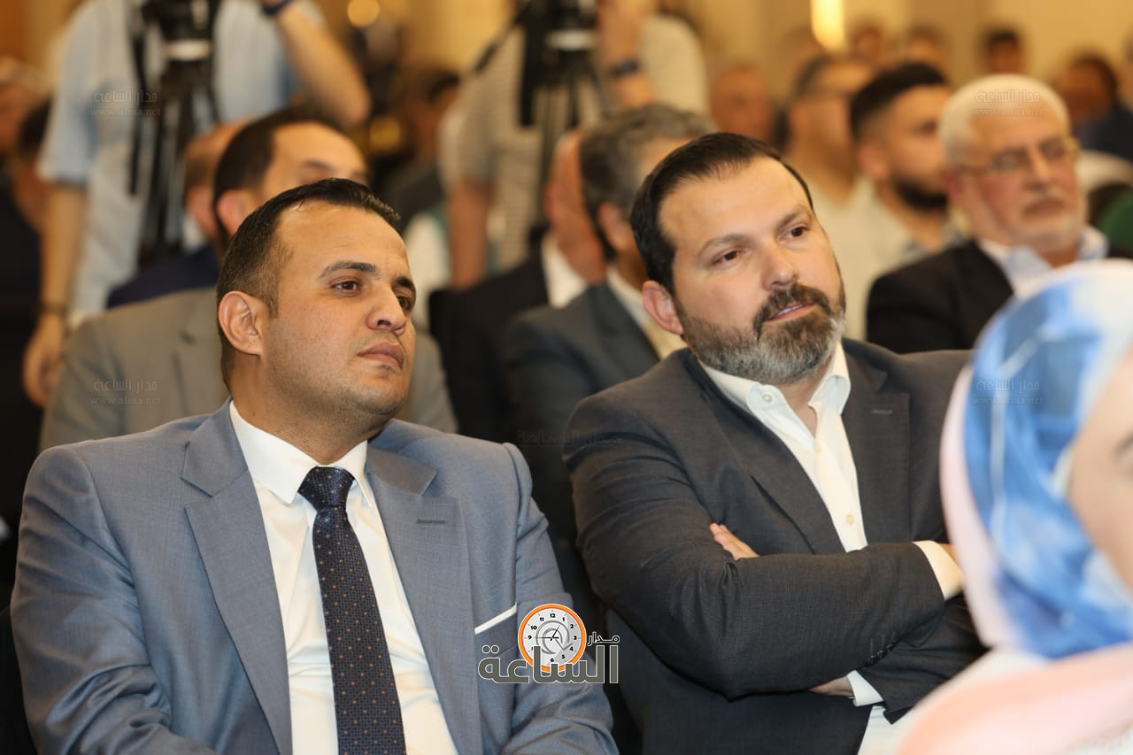 Madar Al-Saa Images 0.8160448725029428