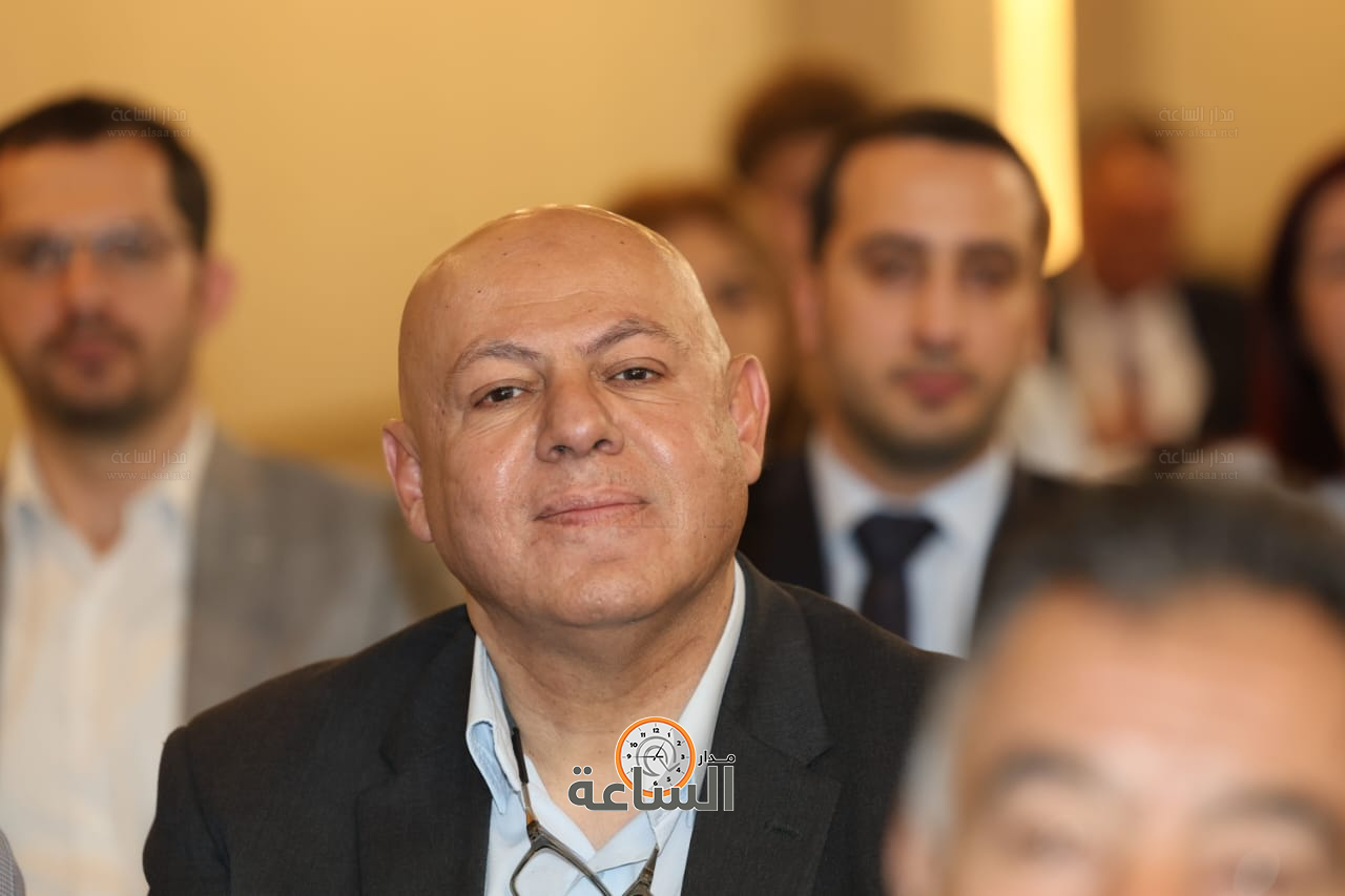 Madar Al-Saa Images 0.7210577025340659