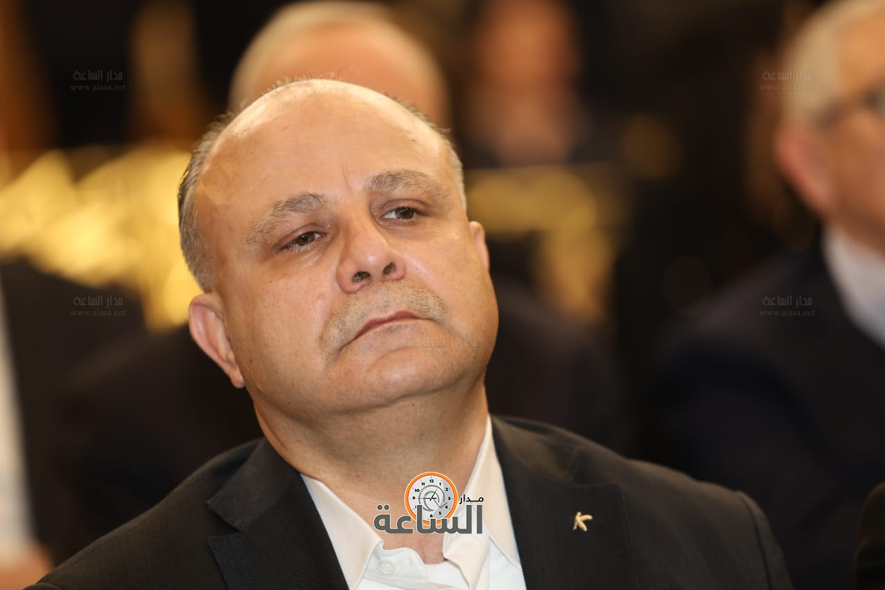 Madar Al-Saa Images 0.8566853820285152