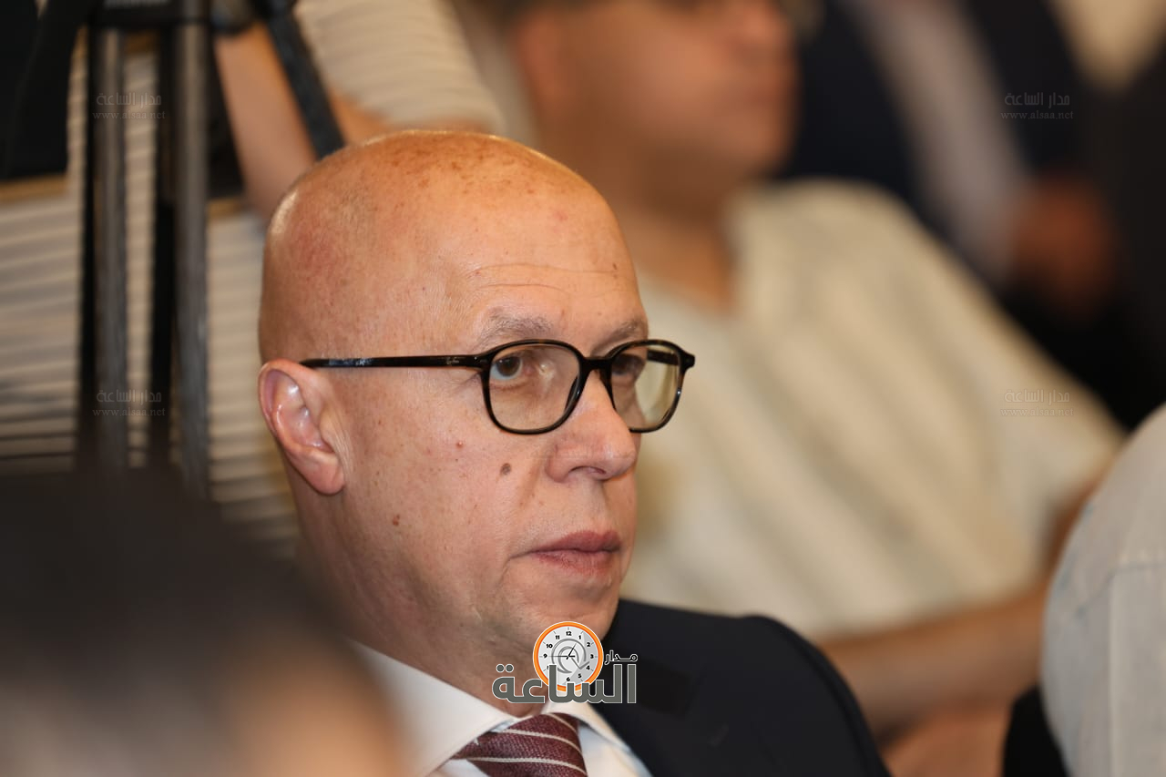 Madar Al-Saa Images 0.5230114428323933