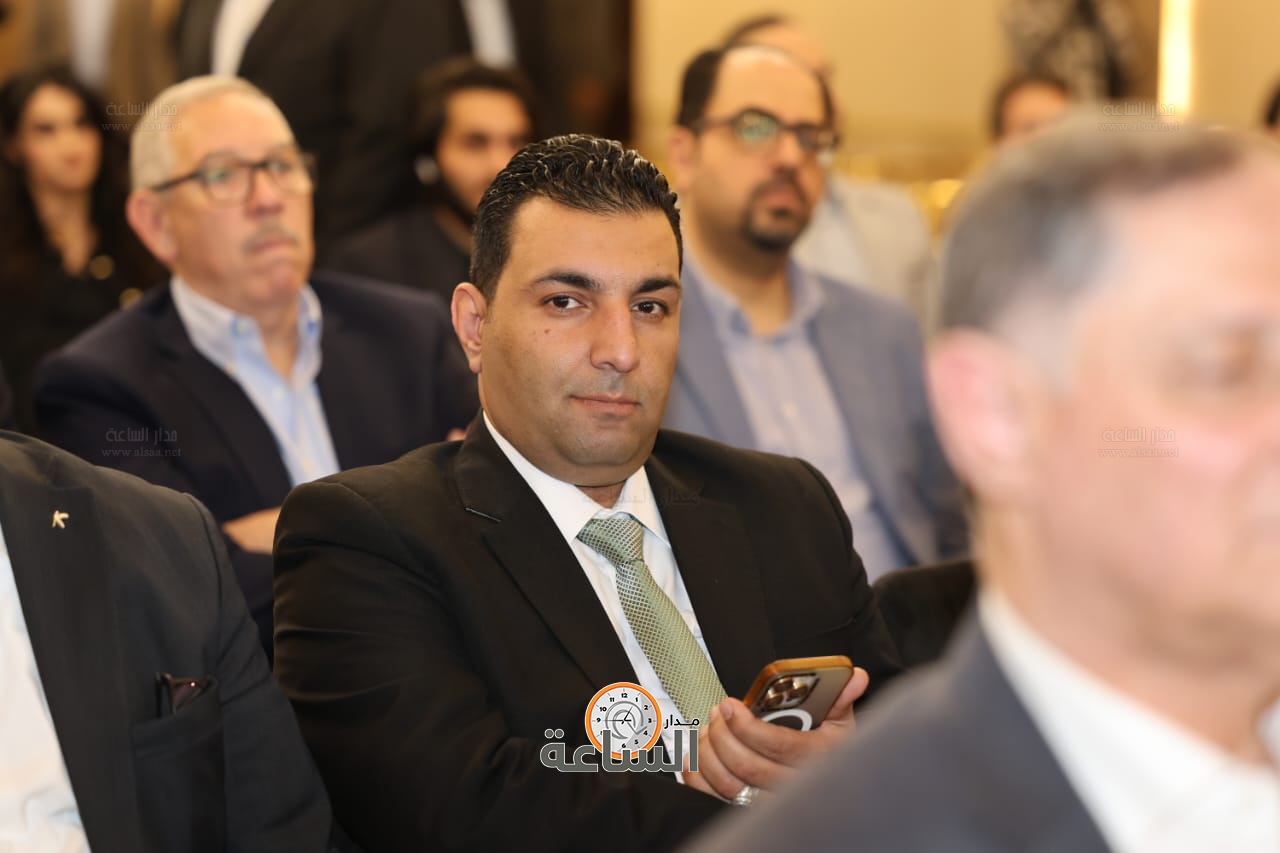 Madar Al-Saa Images 0.9814943670504231