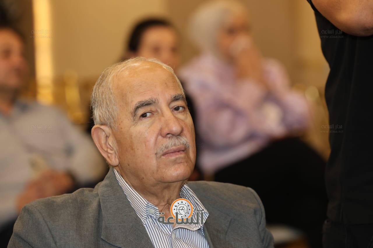 Madar Al-Saa Images 0.39167751022767794