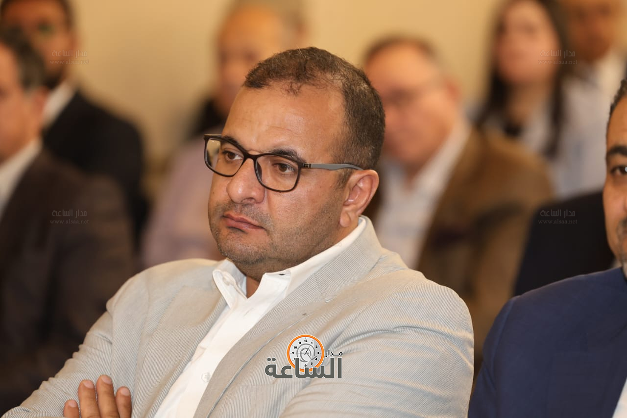 Madar Al-Saa Images 0.27681576498959115