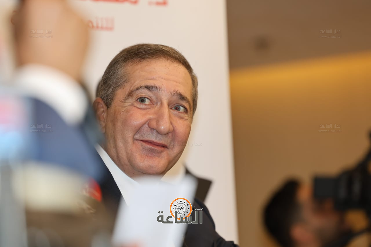 Madar Al-Saa Images 0.495311717555312