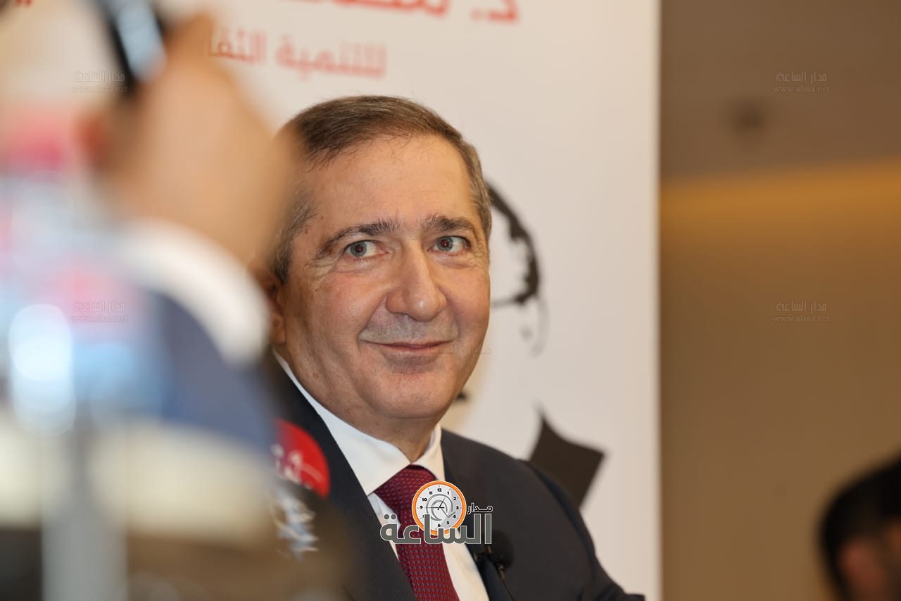 Madar Al-Saa Images 0.25705286714424247