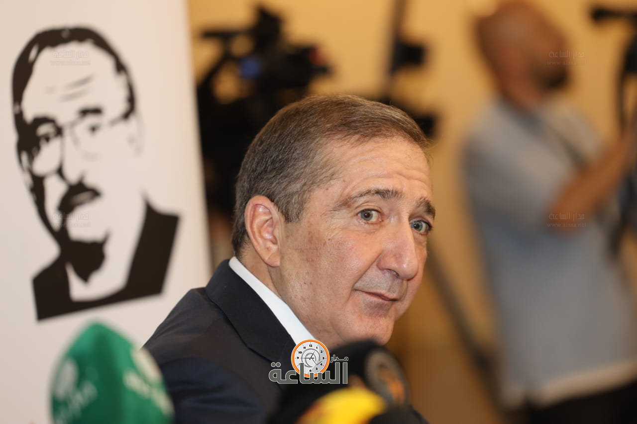 Madar Al-Saa Images 0.5326458758772251