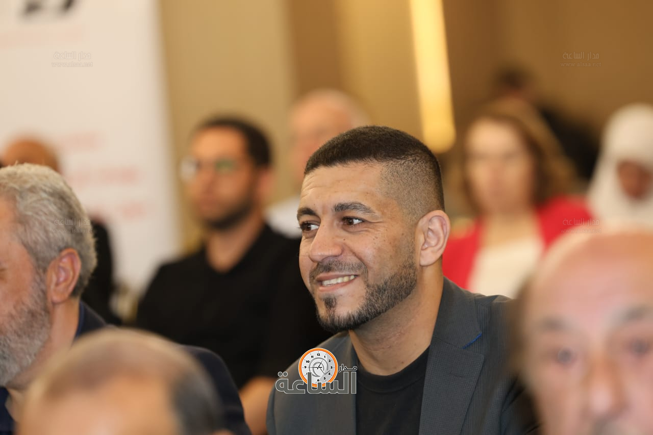 Madar Al-Saa Images 0.552940221396922