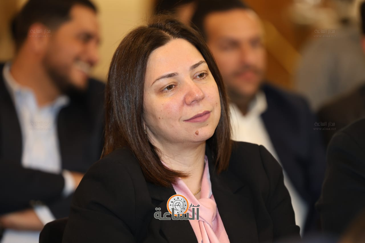 Madar Al-Saa Images 0.07512824675624175