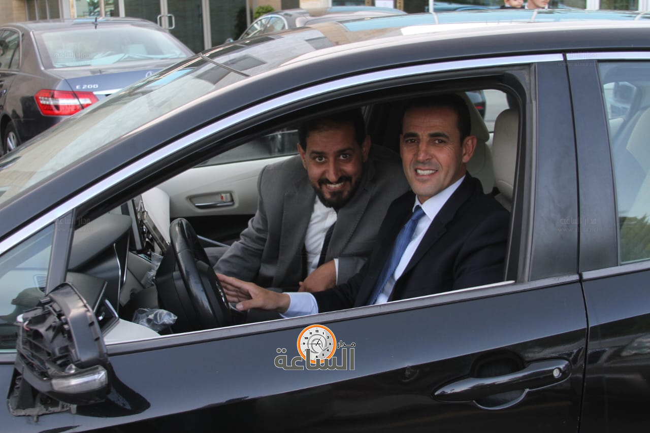 Madar Al-Saa Images 0.9598094361790428