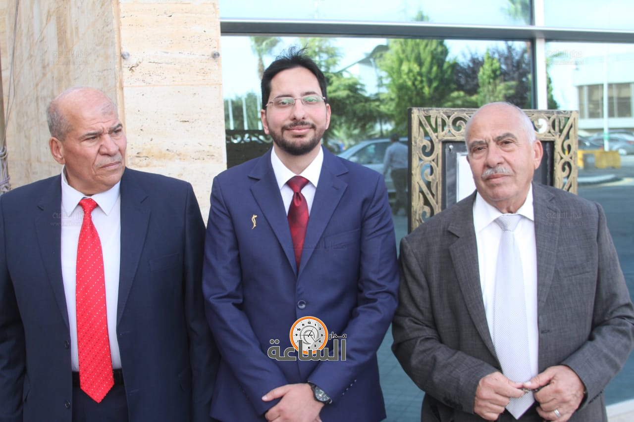 Madar Al-Saa Images 0.24596173181962355